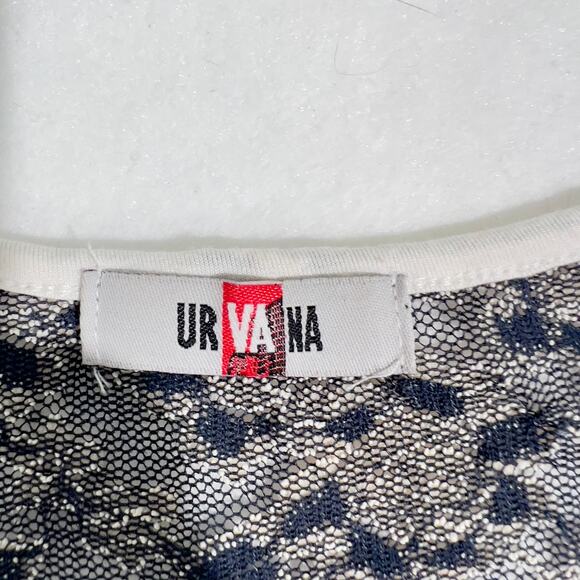 Urvana Blouse White Floral Embroidery Over Black Lace Scalloped Hem Cuffs - Picture 2 of 10